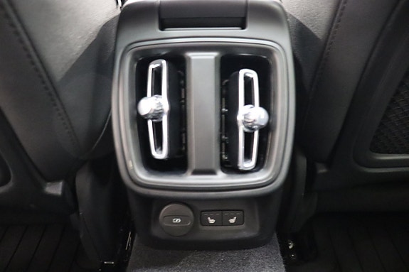 Polestar 2 18 of 30