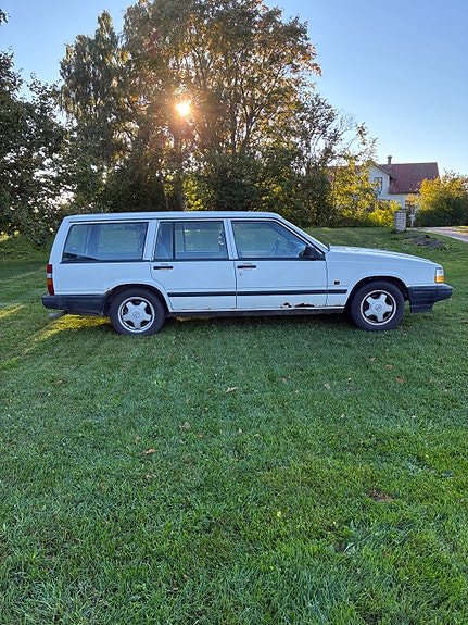 Volvo 740 4 of 6