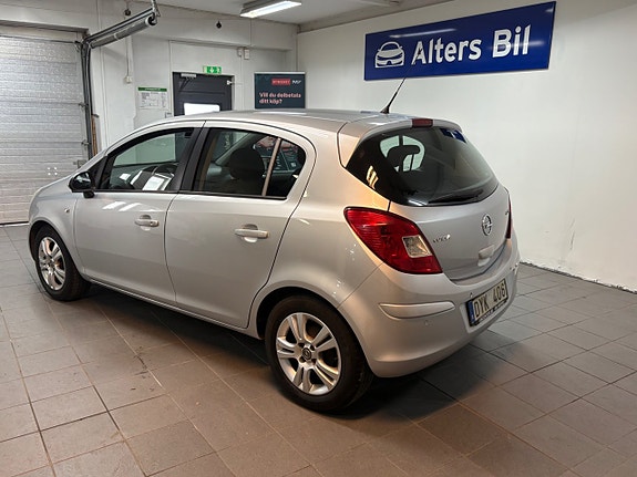 Opel Corsa 4 of 16