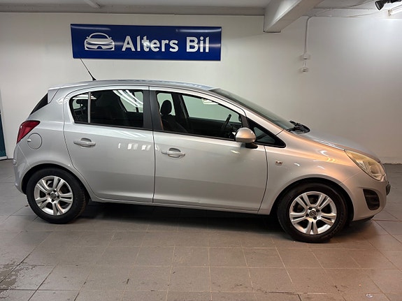 Opel Corsa 2 of 16