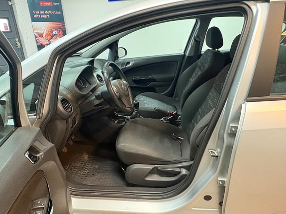 Opel Corsa 13 of 16