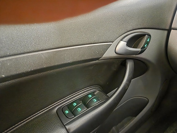 Saab 9-3 12 of 21