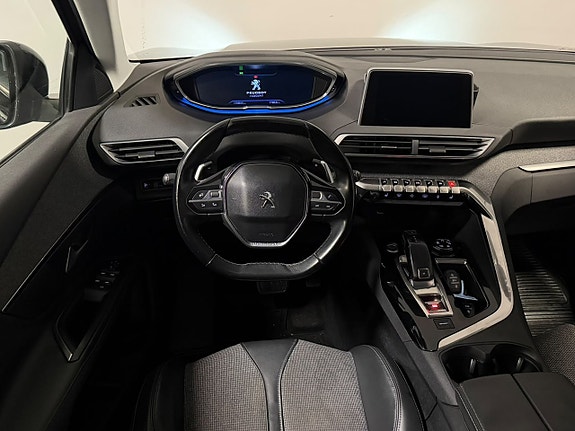 Peugeot 5008 13 of 26