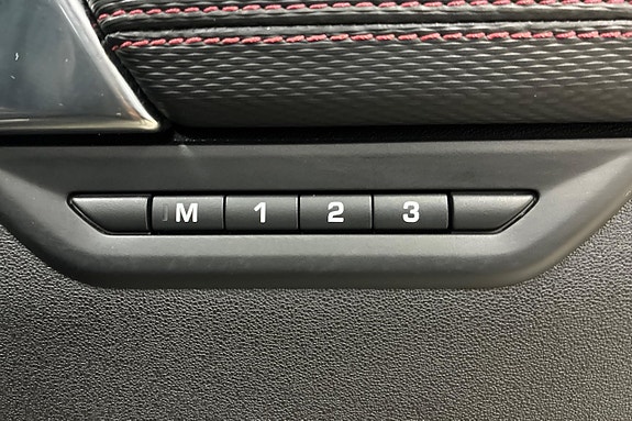 Land Rover Discovery Sport 25 of 29