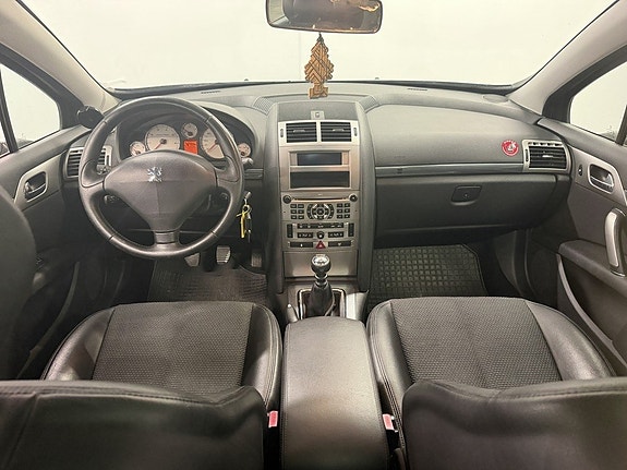 Peugeot 407 16 of 19