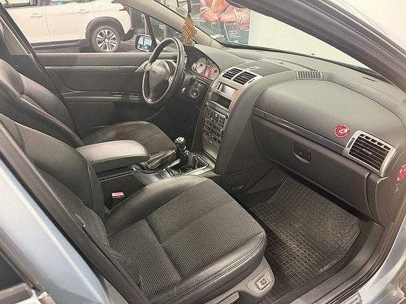 Peugeot 407 15 of 19