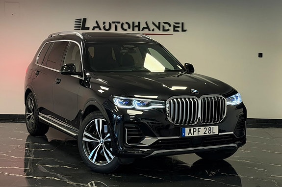 BMW X7 3 of 30