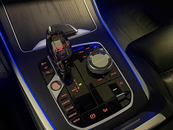 BMW X7 14 of 30