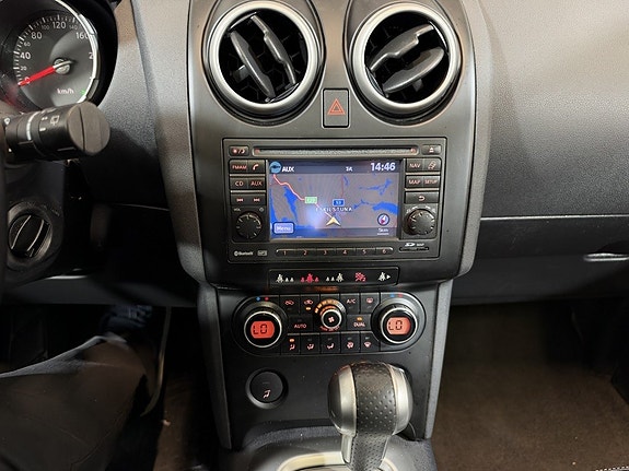 Nissan Qashqai+2 25 of 30