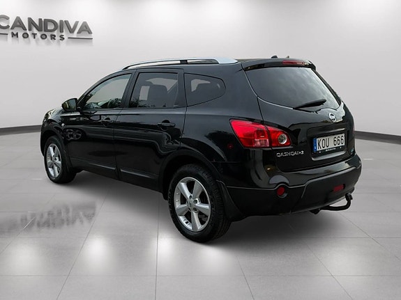 Nissan Qashqai+2 8 of 30