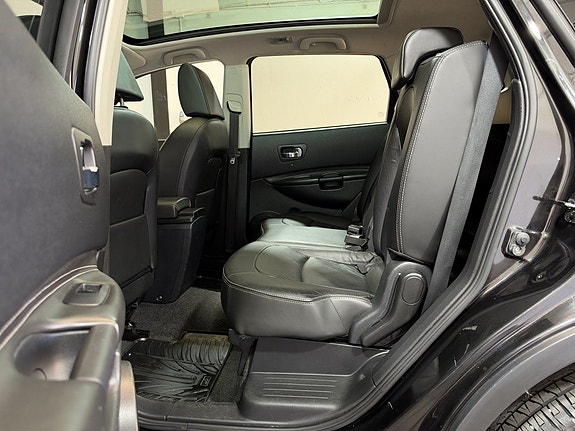 Nissan Qashqai+2 15 of 30