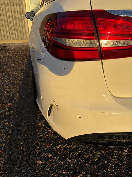 Mercedes-Benz C220 13 of 23
