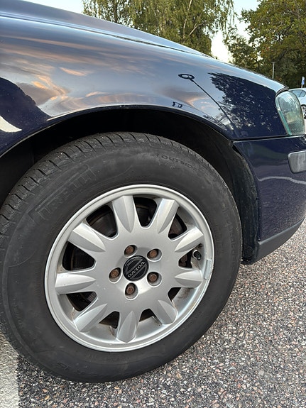 Volvo S60 5 of 11