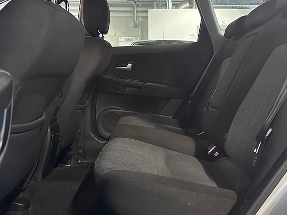 Kia Ceed 9 of 9