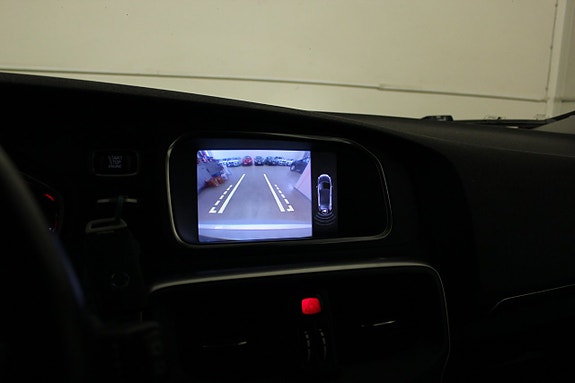 Volvo V40 17 of 17