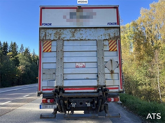Mercedes-Benz Antos Skåpbil med bakgavellyft (220,000:- ex m 6 of 24