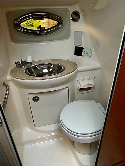 Chaparral 250 Signature 6 of 10