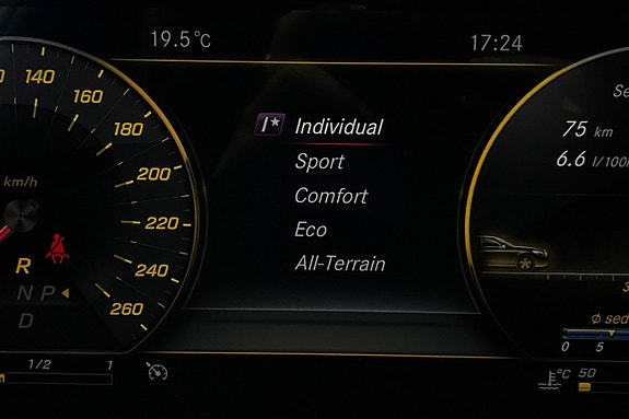 Mercedes-Benz E220 d 25 of 28