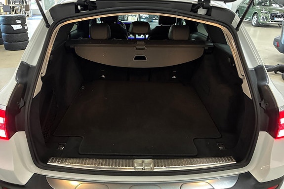Mercedes-Benz E220 d 10 of 28