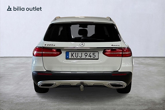 Mercedes-Benz E220 d 7 of 28