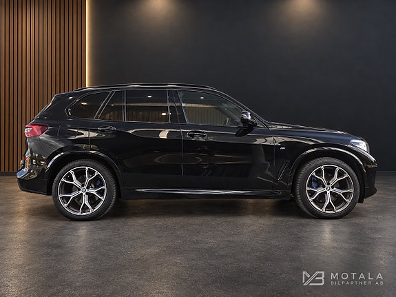 BMW X5 2 of 13