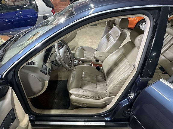 Audi A6 9 of 30