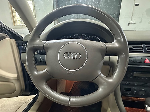 Audi A6 14 of 30