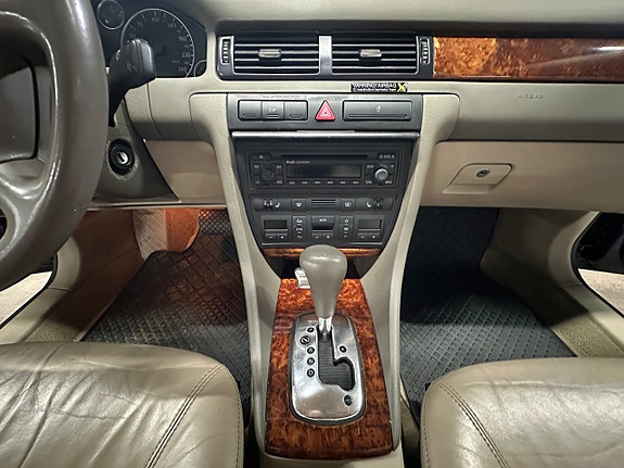Audi A6 15 of 30