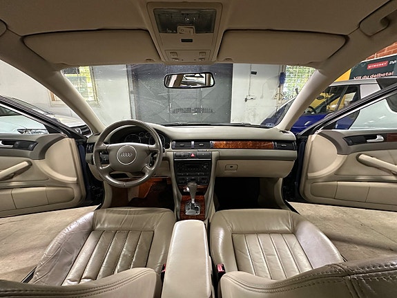 Audi A6 12 of 30