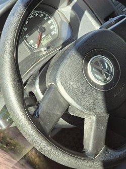 Volkswagen Polo 2 of 4