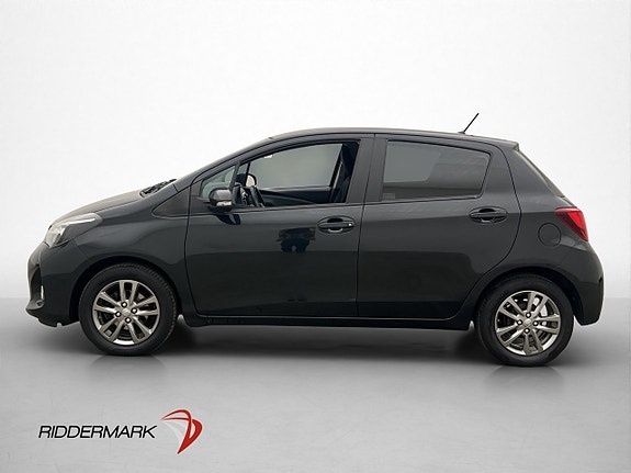 Toyota Yaris 4 of 26