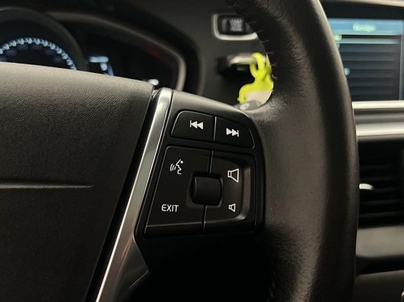 Volvo V40 18 of 26