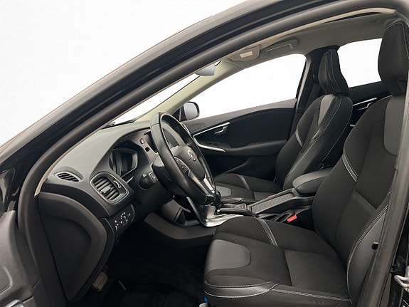 Volvo V40 9 of 26