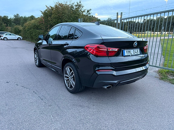 BMW X4 10 of 10