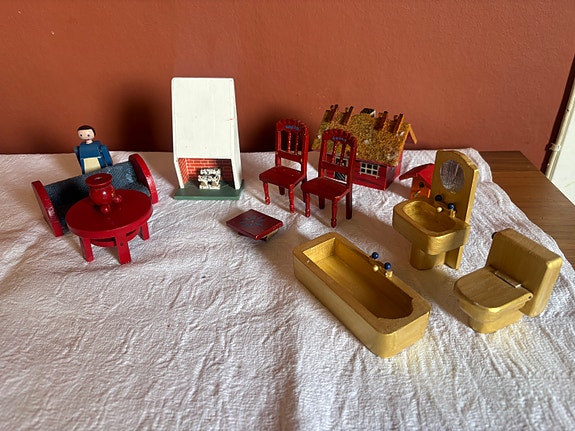 Product image 1 of 4