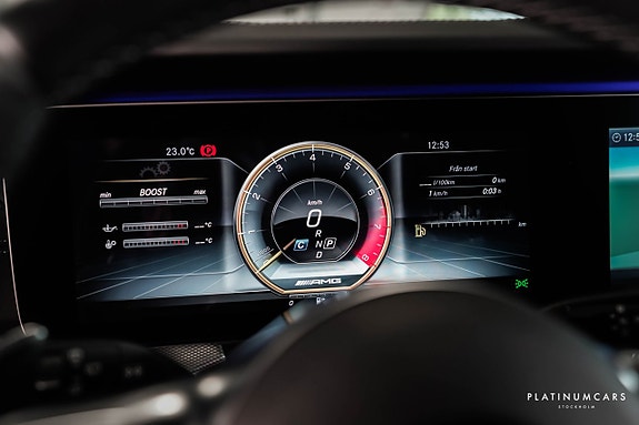 Mercedes-Benz E63 13 of 28