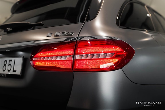 Mercedes-Benz E63 26 of 28