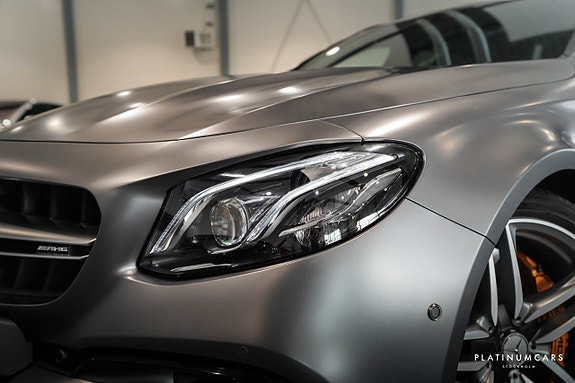 Mercedes-Benz E63 23 of 28