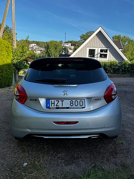 Peugeot 208 7 of 7