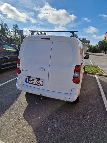 Citroen Berlingo 2 of 8