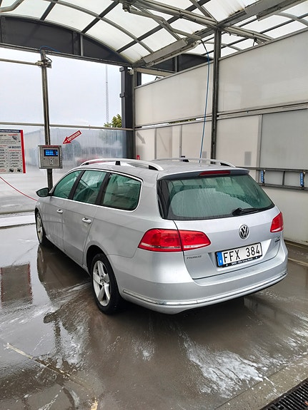 Volkswagen Passat 5 of 13