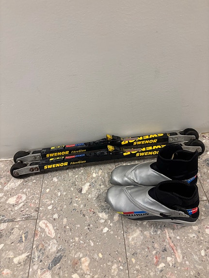 Product image 1 of 4