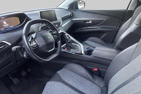Peugeot 5008 3 of 30
