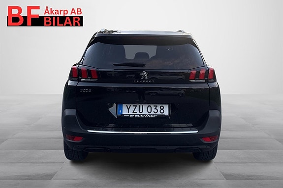 Peugeot 5008 8 of 30