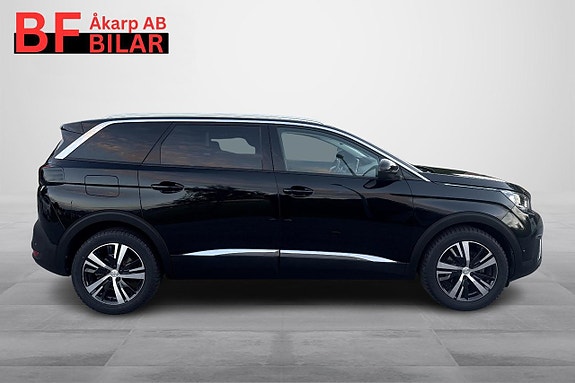 Peugeot 5008 22 of 30