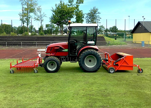 Knegt 404G2E eltraktor – välutrustad DEMO 6 of 8