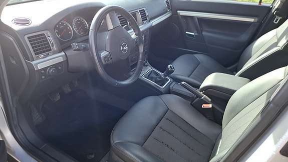 Opel Vectra 4 of 4