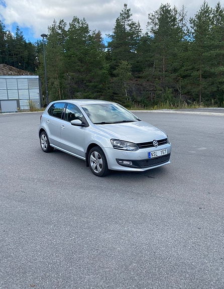 Volkswagen Polo 2 of 6