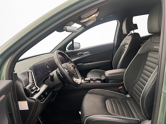 Kia Sportage 8 of 28