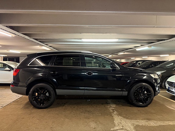 Audi Q7 20 of 21